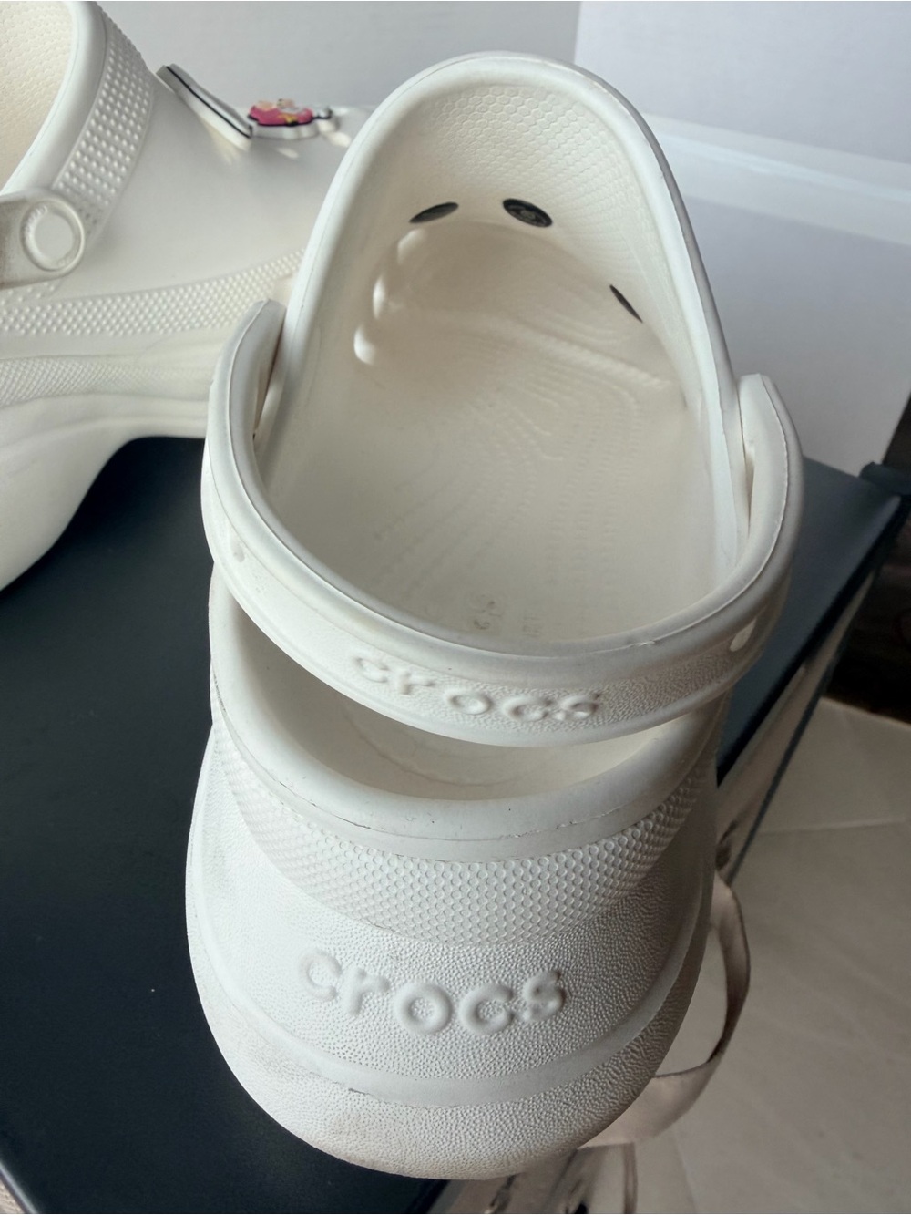 Crocs White Clog Shoes with Cute Character Charms - Picture 5 of 12